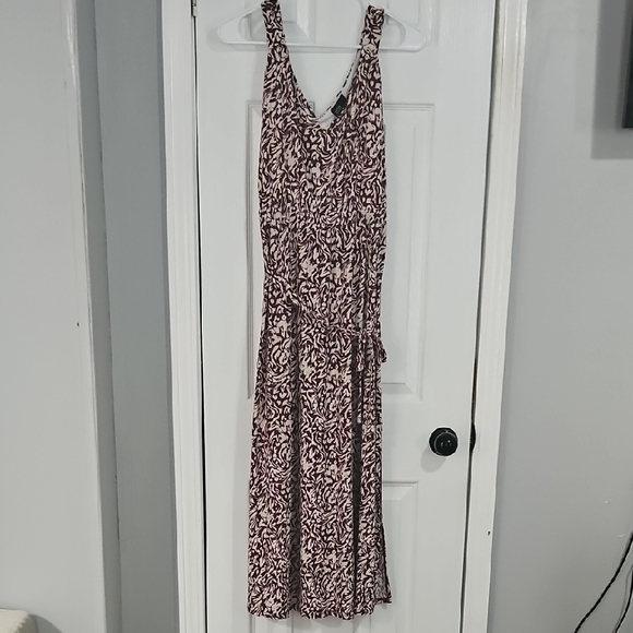 Elegant Printed Maxi Dress in Burgundy by Petite Muse LP NWOT - Picture 1 of 7
